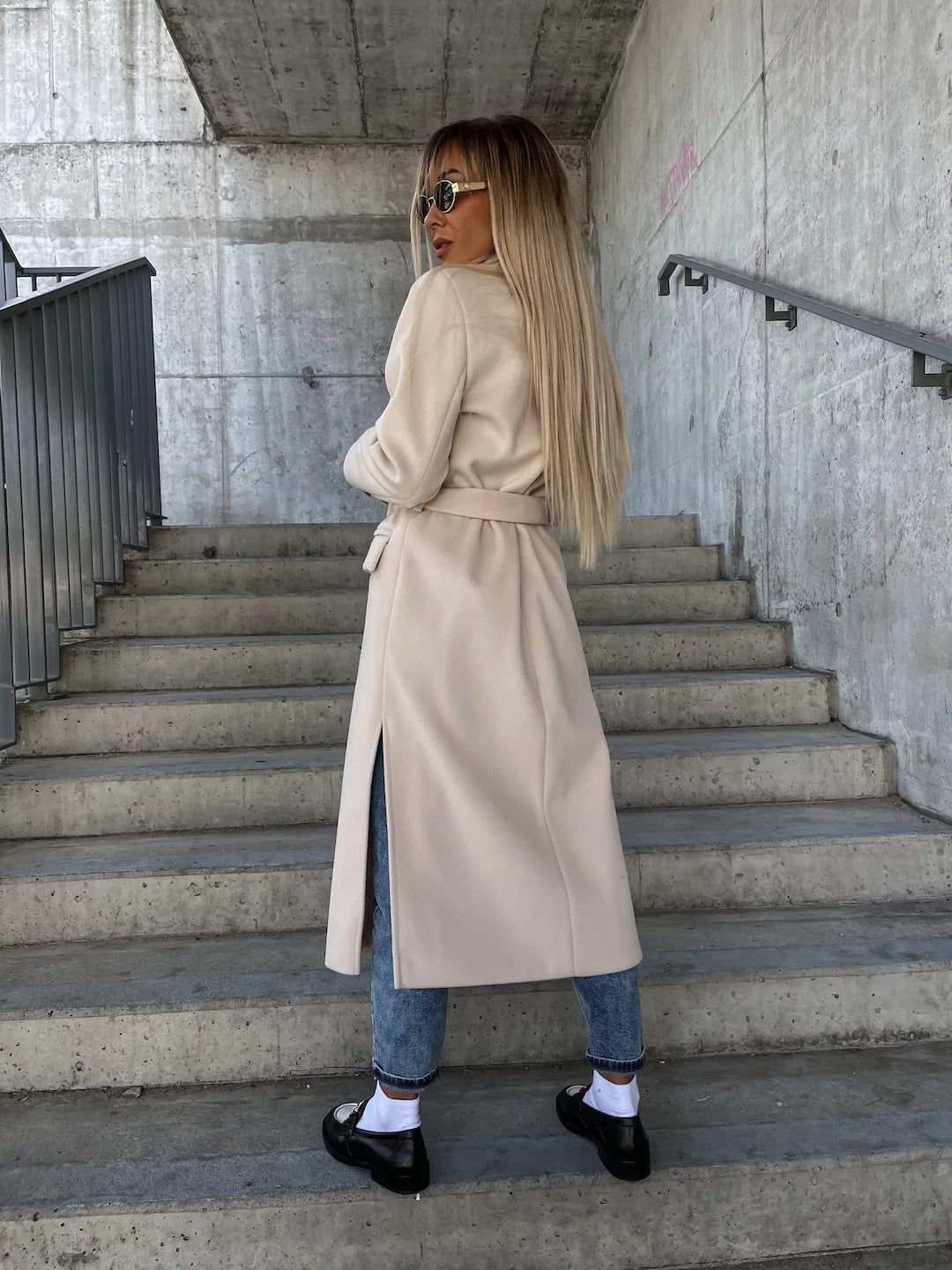 Women’s Double-Breasted Lapel Jacket with Belt